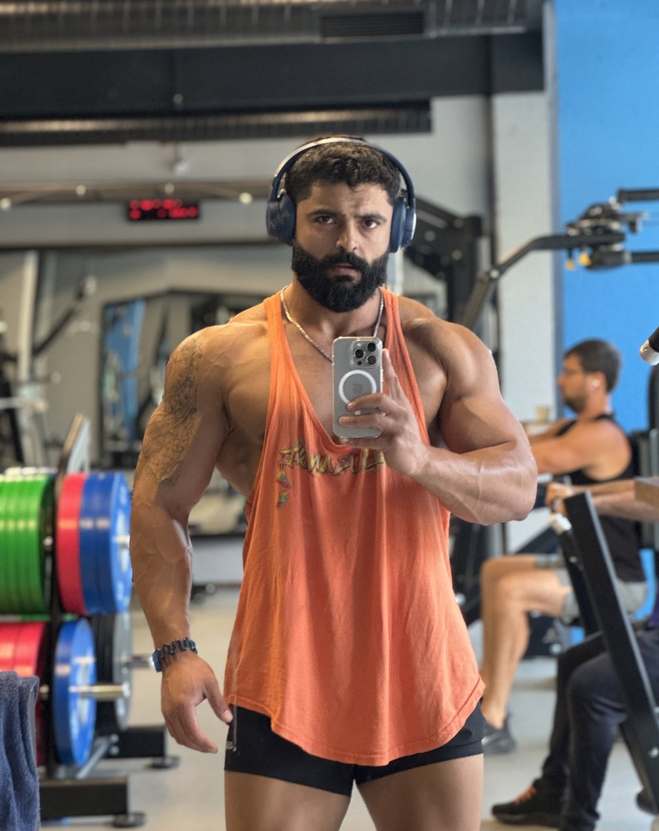 ilkinn96's tweet photo. Lovely chest dayβ€οΈβπ₯
#chestdaymotivation https://t.co/Gg3LJwSeQE