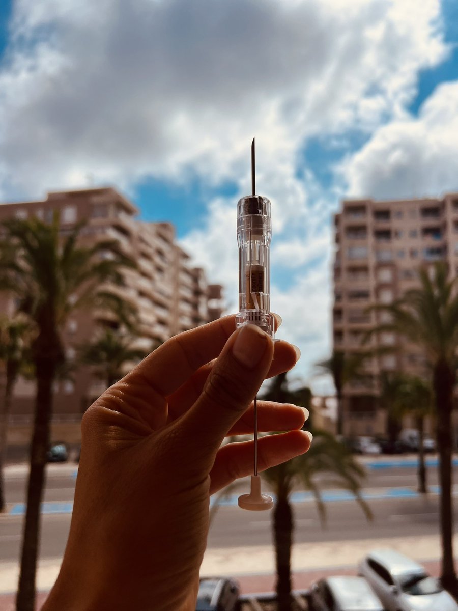 mireiaruizmanre's tweet image. #Zoladex también viene de vacaciones #QueNadaTePare #cancerdemama