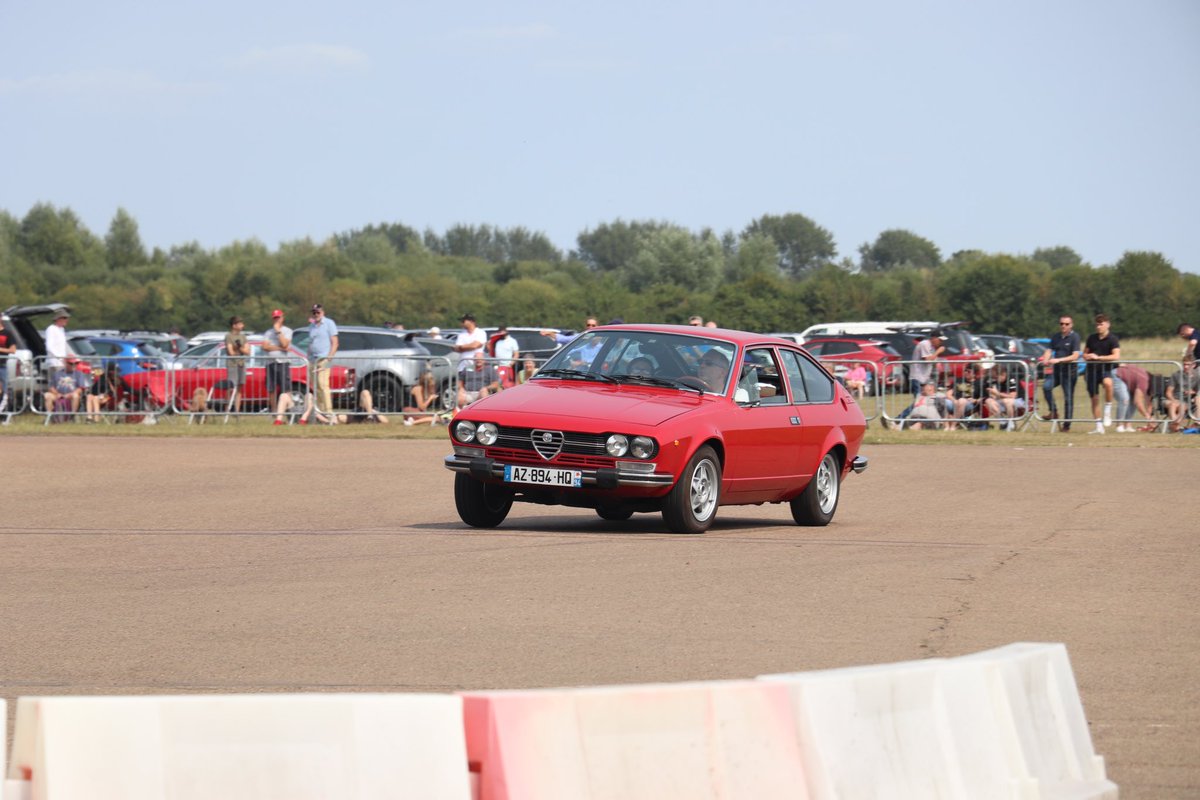 So yesterday I went to NAD <a href="/BicesterH/">Bicester Heritage</a> thanks <a href="/AROC_UKofficial/">Alfa Romeo Owners Club UK</a> for a great day out. Managed to get some laps on the track! Definitely doing it again next year!