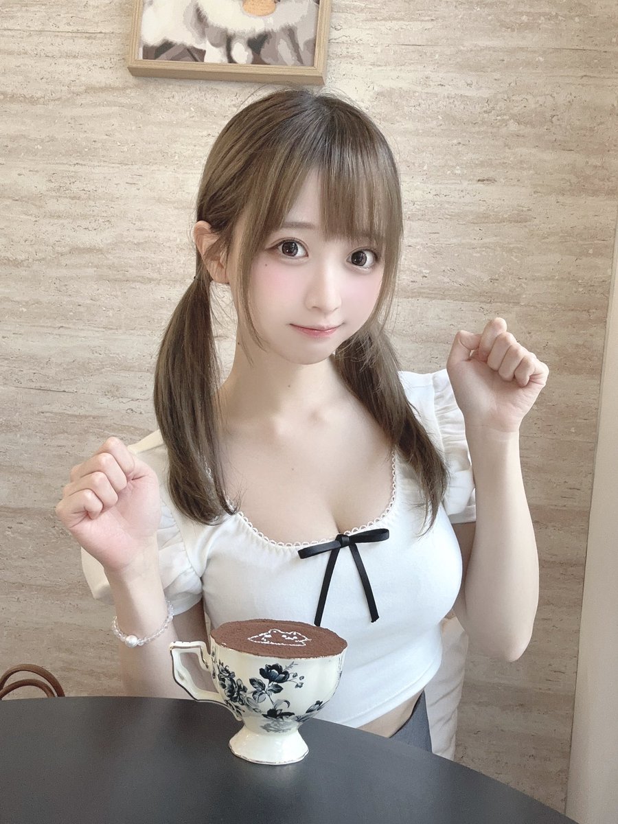 _radrop's tweet photo. @chanbaekkailu1 いつ見ても可愛い。天使。

夢でもいいからデートしたい… https://t.co/FonJg9mt9F