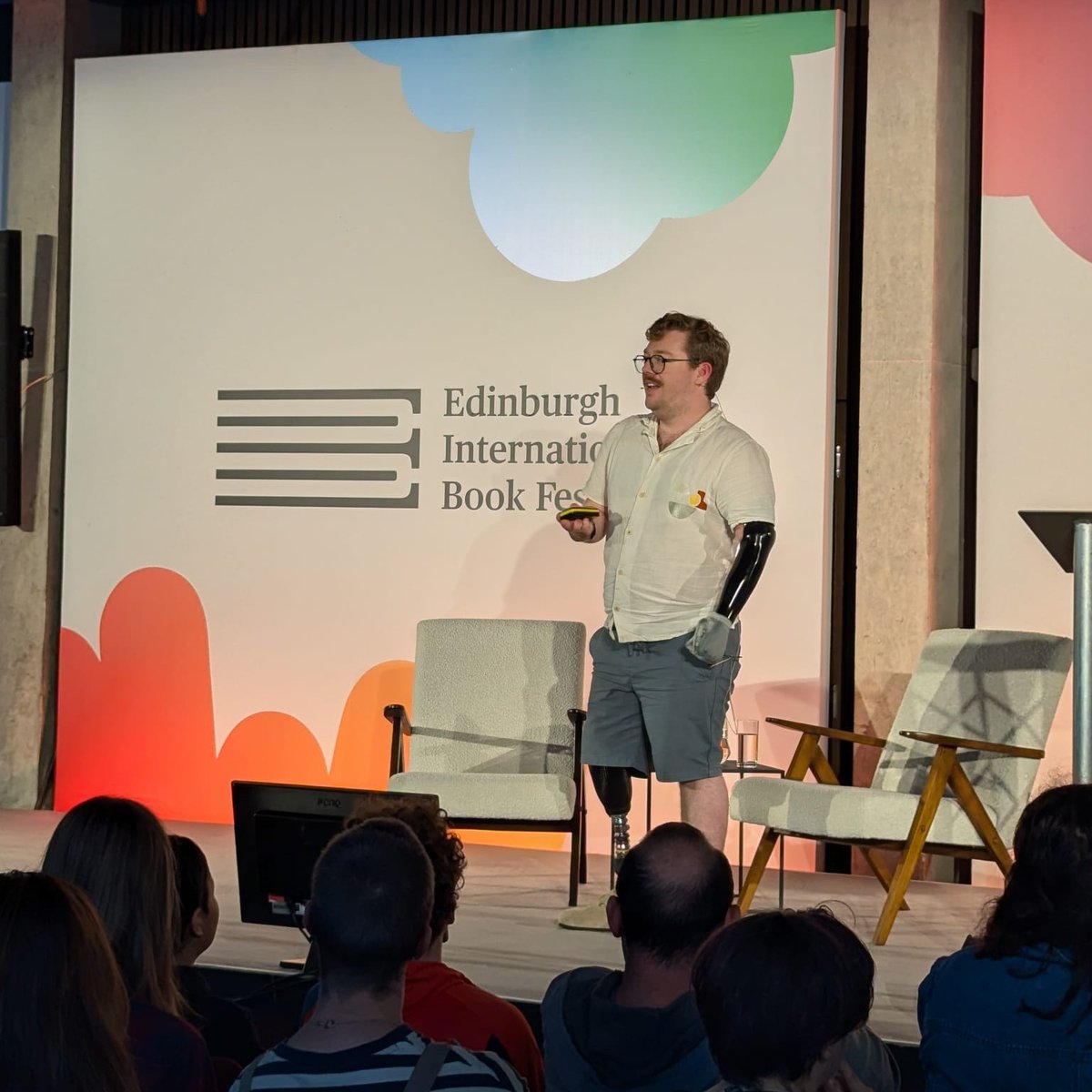 BigPicturePress's tweet photo. This weekend at @edbookfest with Human 2.0 author @PTJKane ✨

Patrick's event covered the incredible history and impact of bionics, his own experience of being fitted with a bionic arm and what the future might hold. 

Find out more about Human 2.0 ➡️ https://t.co/2jqInhNsy2 https://t.co/ux3AympkVH