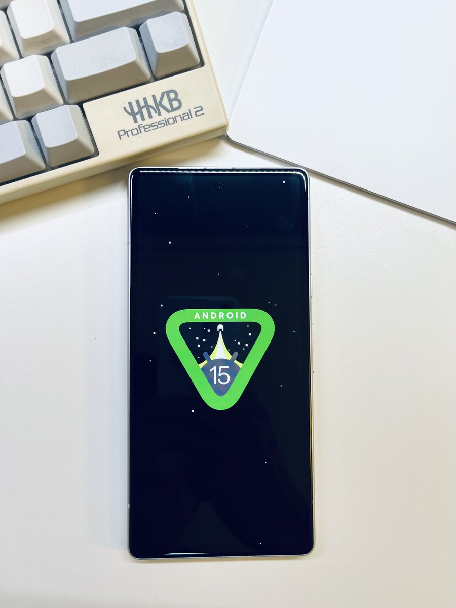 xx2bab's tweet photo. The final beta (4.2) of Android 15 is here. Test your application before the last call. https://t.co/hcKgZ8fdl7 https://t.co/dfn8PAMidi