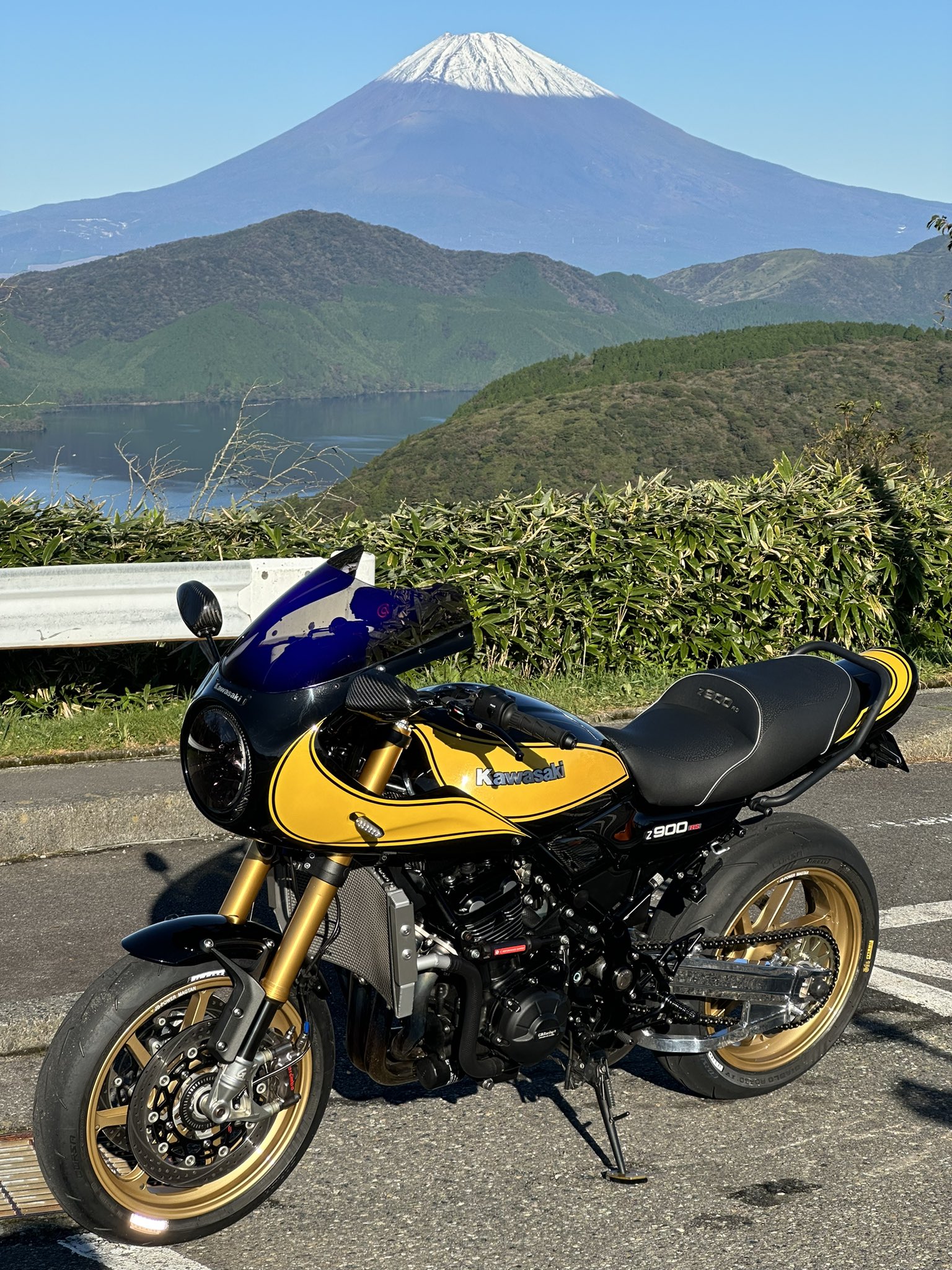 z900rs アメリカンドリームマフラー 軽くっ 売買された