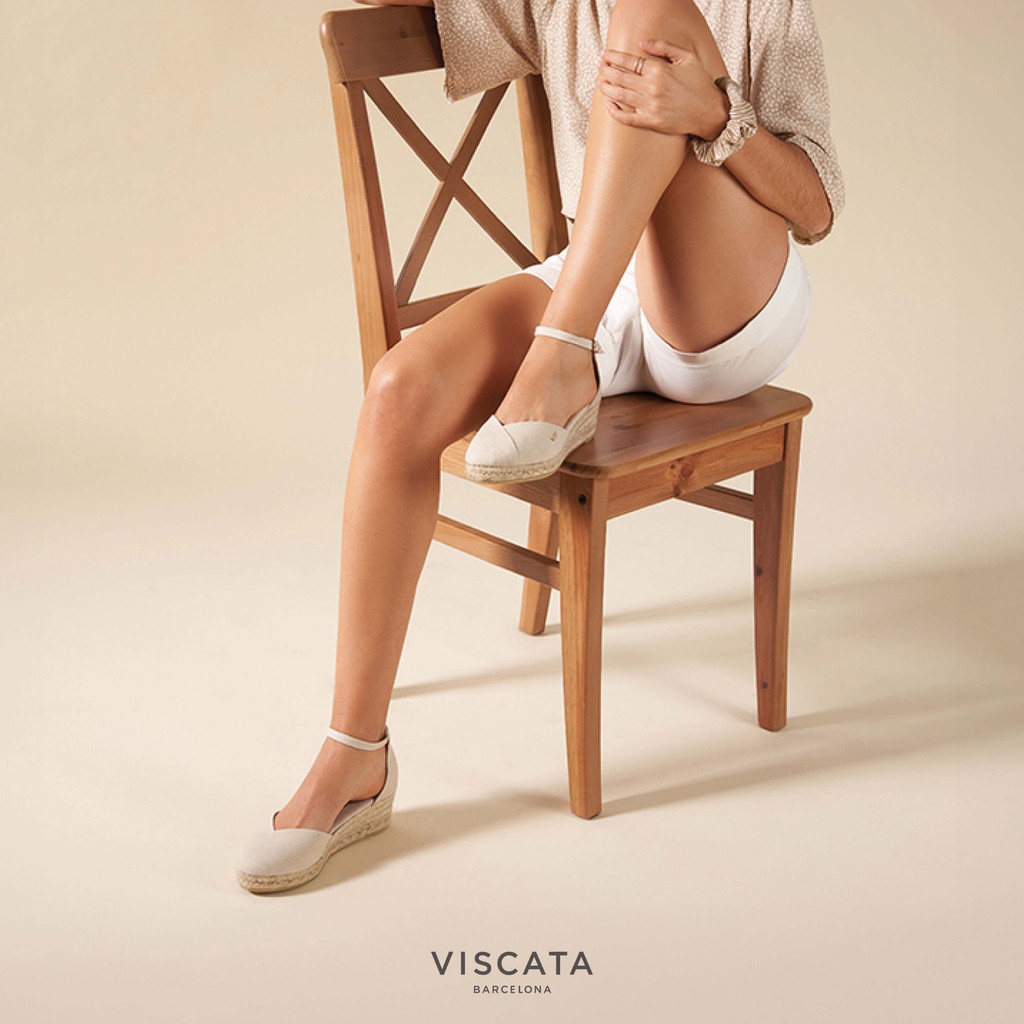 Ready to step back into the office in style?
Explore our collection and find your perfect pair. Discover Viscata’s collection designed to make your return both comfortable and chic.

bit.ly/4fzntDf
.
.
.
#officewear #viscata #espadrilles #mules #ss24