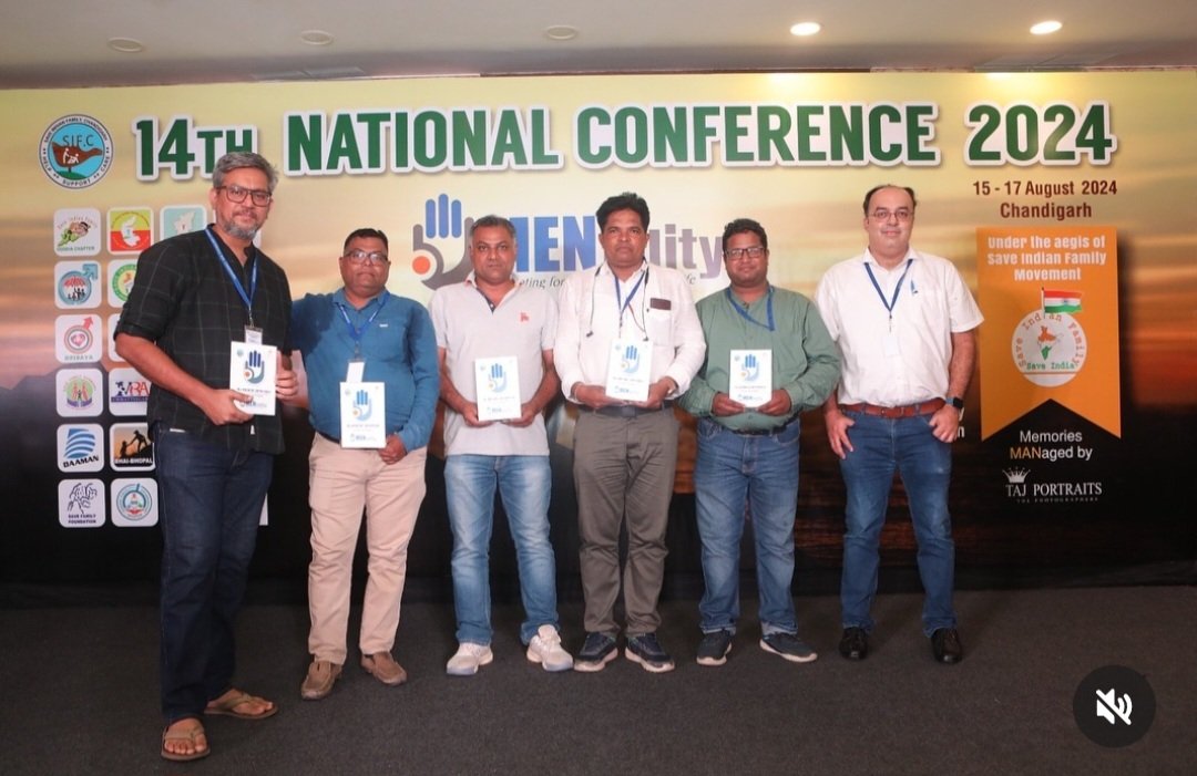 It was a memorable and heartwarming moment during the 14th National Conference on Men's Issue on 15th to 17th August,  2024.
 
Conference hosted by <a href="/sifchandigarh/">SIF Chandigarh</a> in Chandigarh-2024

#14thNationalMeet
#MENtality2024

<a href="/sifgujarat/">Samanta Foundations(SIF Gujarat)</a> 
#SamantaFoundation
