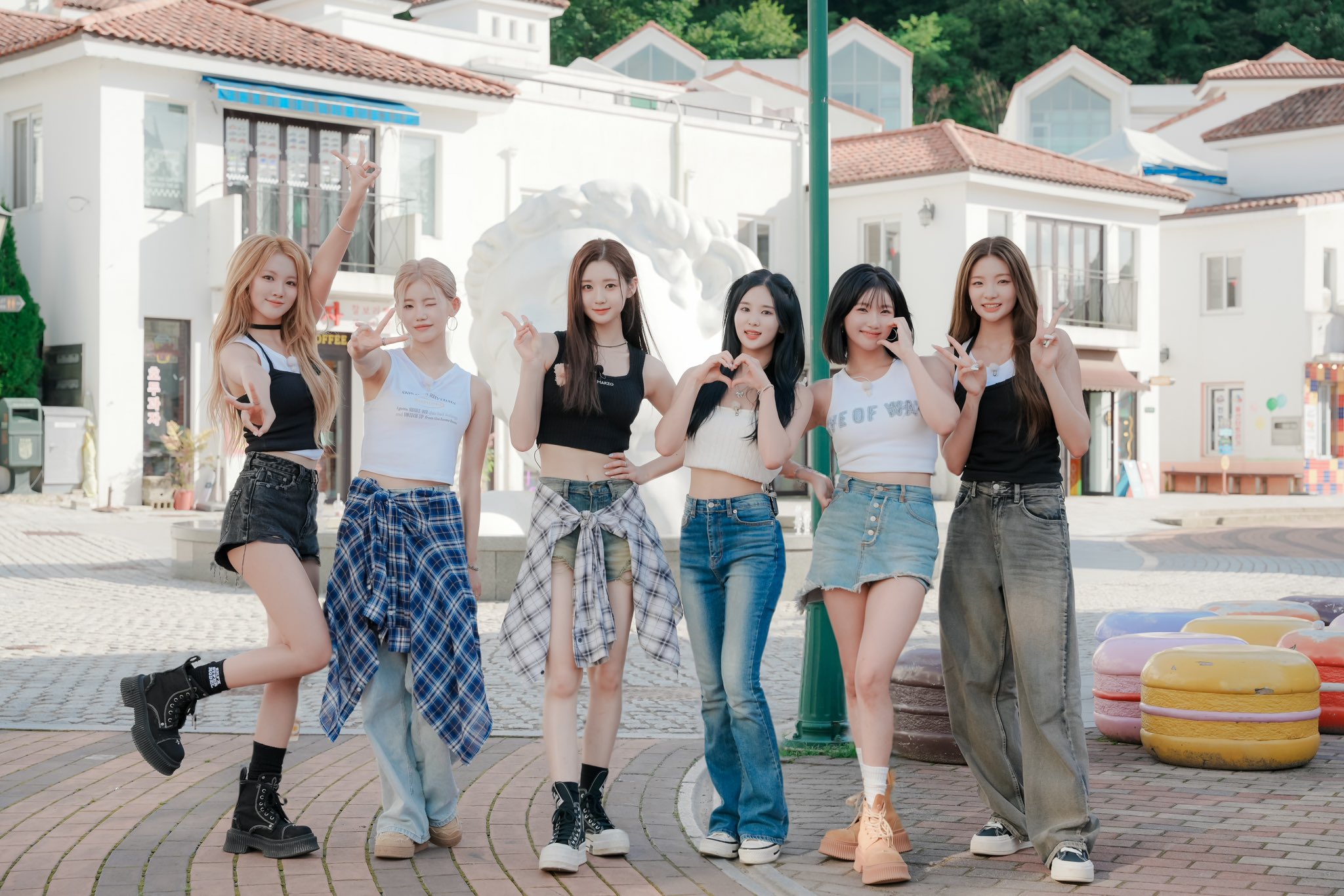 GVVyZKma8AAJttE?format=jpg&name=large