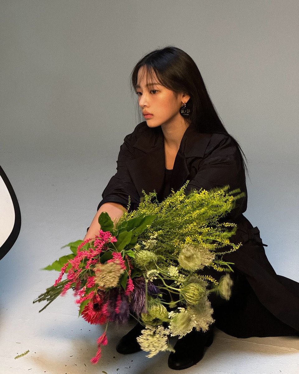 #MINJI instagram update