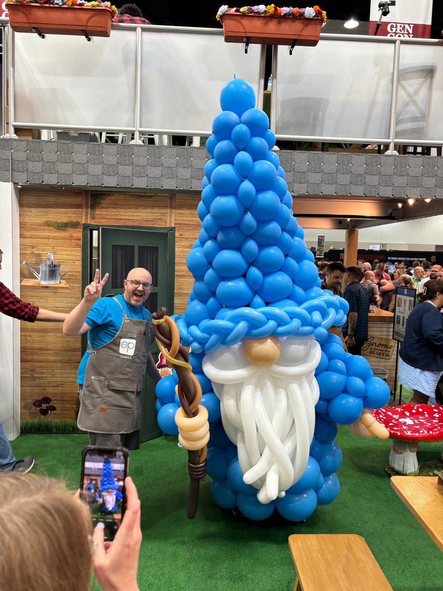 Gnome Hollow sold out at #GenCon, was the Barnes &amp; Noble Game of the Month, and had release parties across the country!

If you're curious about designer Ammon Anderson's journey to breakout success, click here to read an interview he did with <a href="/abc4utah/">ABC4 News</a>!

abc4.com/news/entertain…