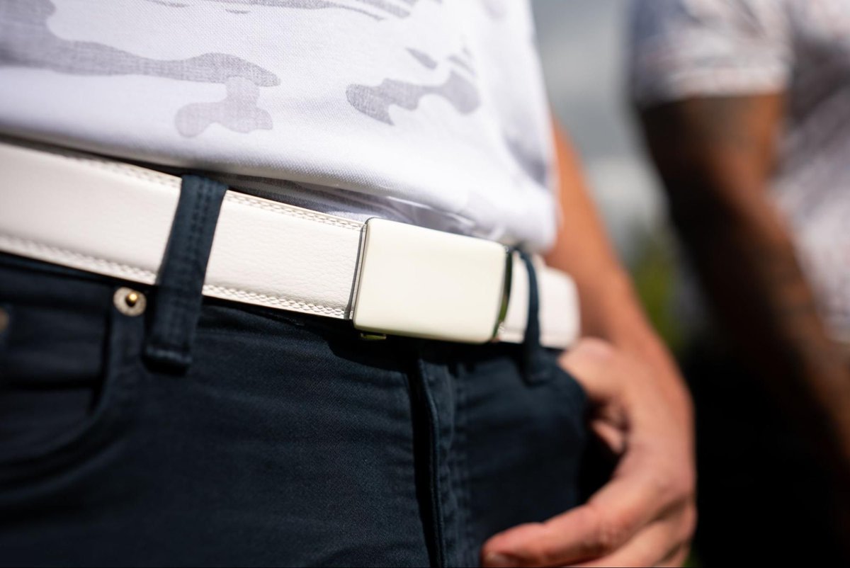 From the first swing of your tee time to the downtime after the final putt, a KNKT kit keeps your look consistent throughout your entire day on the course. buff.ly/4caNw1h 

#MensFashion #MensFashionTips #MensFashionWear #Belts #LeatherBelts #BeltsForMen #BeltsForSale