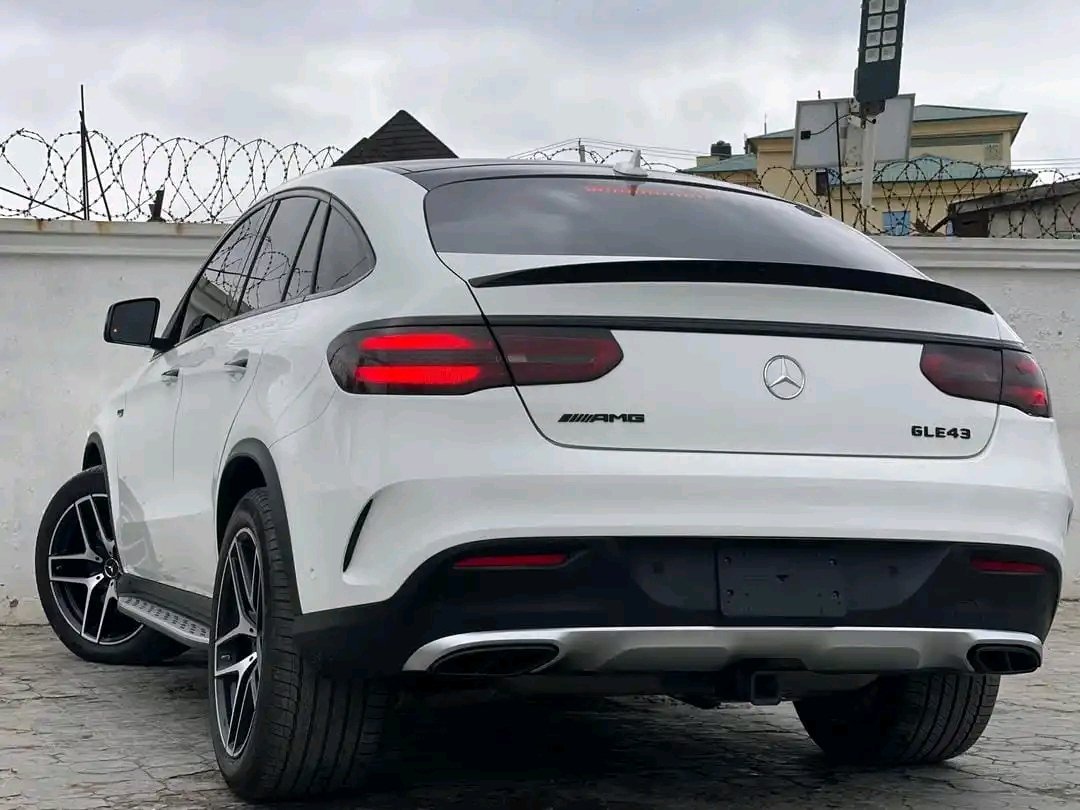 OGBeNiOnX's tweet photo. 💯2018 Gle43 AMG Mercedes benz 

✅️Duty paid ✔️ 
✅️360 📷 
✅️accident free 
✅️thumb start ✔️
✅️engine check ✔️ 
✅️ panoramic roof ✔️
✅️price #95m

📞+2348054898499 https://t.co/a083ONx0tS
