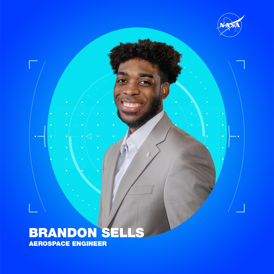 "When I think about aeronautics, it’s the fact that something so heavy could fly so gracefully in the sky."

On this #NationalAviationDay ✈️ Meet Brandon Sells, <a href="/NASA_Langley/">NASA Langley Research Center</a> engineer:  go.nasa.gov/3WPi9D3