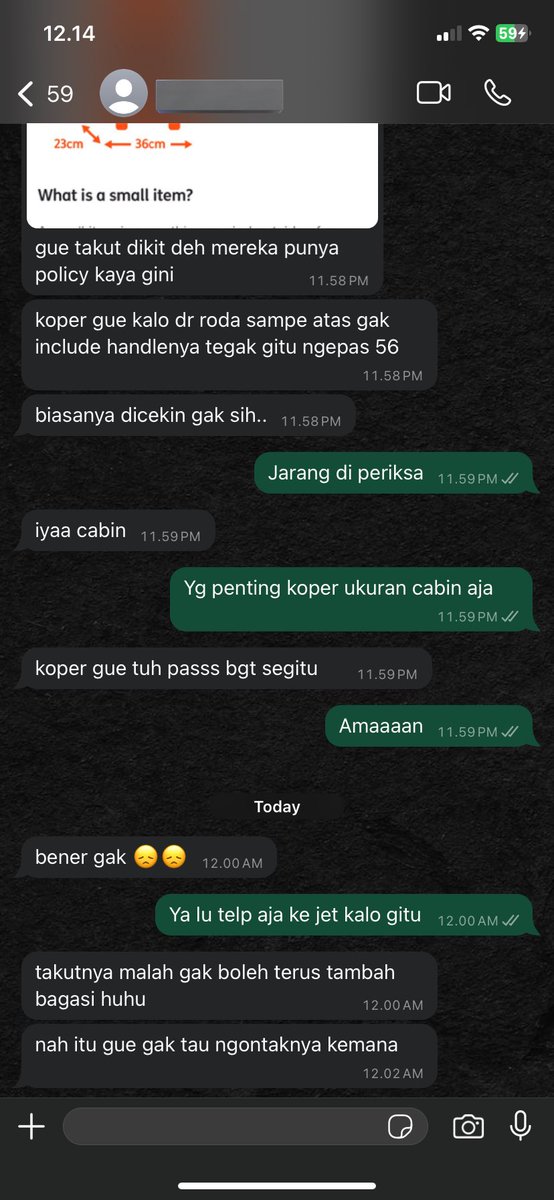 cremebrulIe's tweet photo. Ini orang satu ya lama lama bikin kesel, tiap nanya dikasih tau ga percayaan. Ngapain nanya gua kalo ga percaya, suruh telp maskapainya jawab gatau kontaknya dimana. Tinggal google juga langsung keluar customer servicenya padahal😒 https://t.co/uuLYu3EAlJ