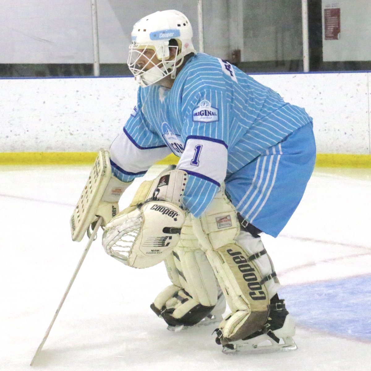coopergoalie's tweet photo. It takes a lot of effort to look this good.
#vintagegoalie #coopergoalie #watchthepuck @WTPGoaltending #hartwall #originallongdrink #finland https://t.co/3csnYMlU0Q