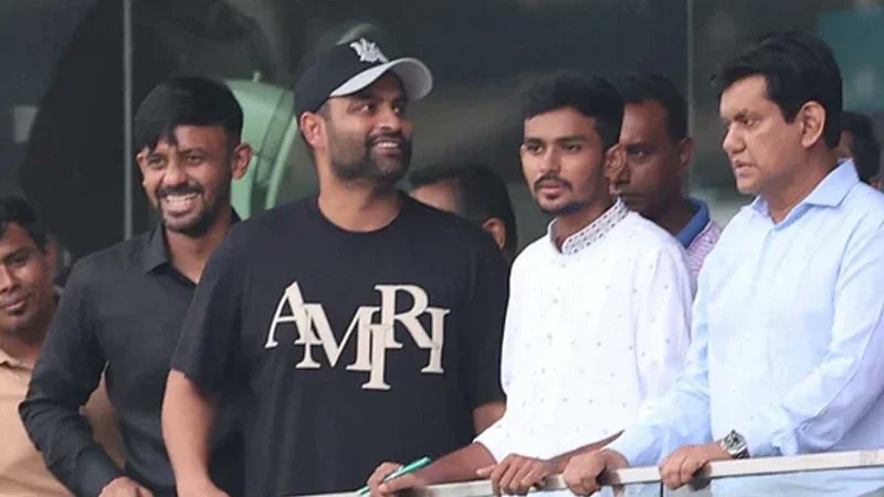 ক্রীড়া উপদেষ্টা আসিফ বিসিবিতে, উপস্থিত হলেন তামিমও