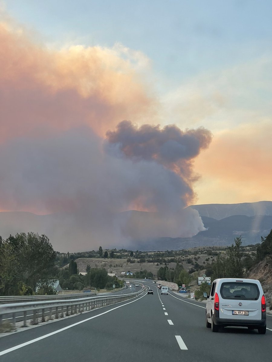 <a href="/TCTarim/">T.C. Tarım ve Orman Bakanlığı</a> <a href="/OGMgovtr/">Orman Genel Müdürlüğü</a> ılgaz dağı milli parkı anlık #yangın