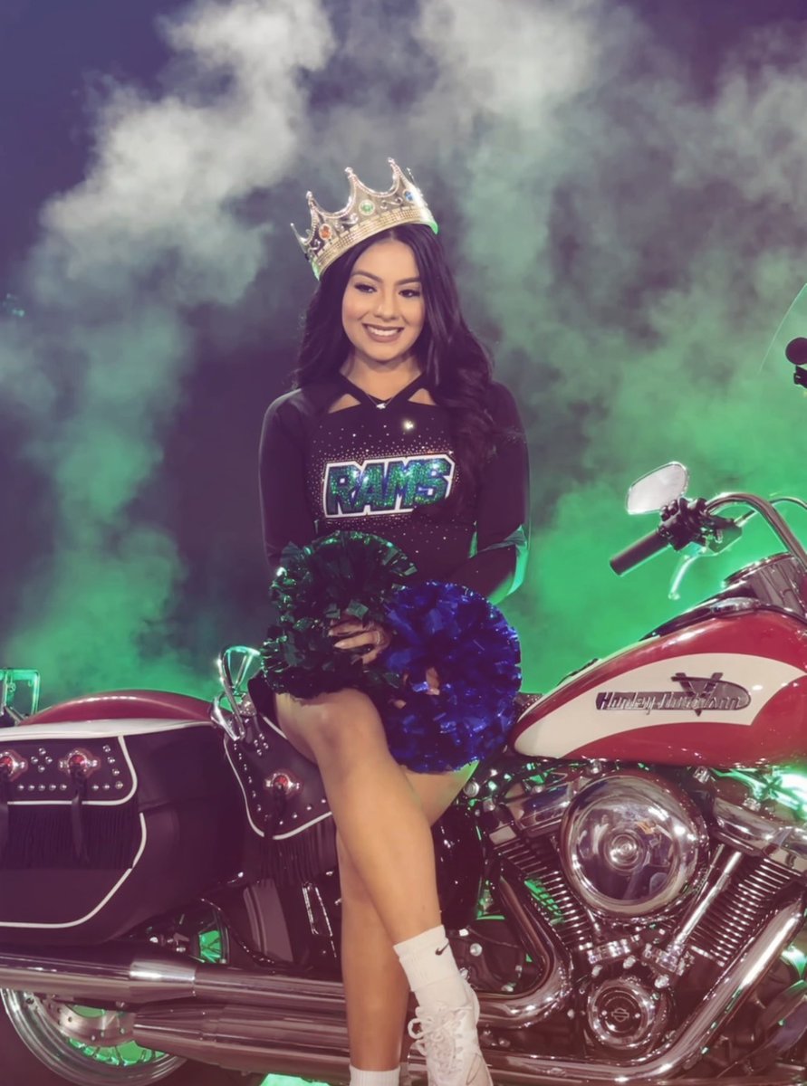 kassandram07's tweet photo. Prep 1 Media Day 2024!!!!
Had an amazing time, every station was outstanding!! So grateful to attend as a Prep 1 Athlete♥️💚💙🐏
#Prep1 #MediaDay #Prep1Athlete #Prep1Famous #Cheer #Rams #Montwood @MontwoodHSCheer @Prep1USA @Prep1Athletes @Prep1Media https://t.co/eTjWBRck2R