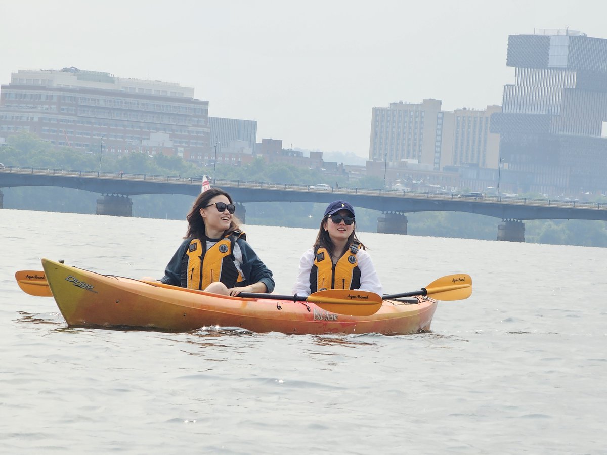 Movement & Applied Imaging Lab (@bu_movelab) on Twitter photo We snuck out for a fun kayak ride in the Charles to celebrate <a href="/Soyoung___Lee/">Soyoung Lee</a>'s defense and the start of a new academic year!
<a href="/ProfDeepakKumar/">Deepak Kumar, PT, PhD</a> <a href="/BUSargent/">Sargent College, Boston University</a> <a href="/BU_DPT/">Boston University Physical Therapy</a>
#BostonSummer We snuck out for a fun kayak ride in the Charles to celebrate <a href="/Soyoung___Lee/">Soyoung Lee</a>'s defense and the start of a new academic year!
<a href="/ProfDeepakKumar/">Deepak Kumar, PT, PhD</a> <a href="/BUSargent/">Sargent College, Boston University</a> <a href="/BU_DPT/">Boston University Physical Therapy</a>
#BostonSummer