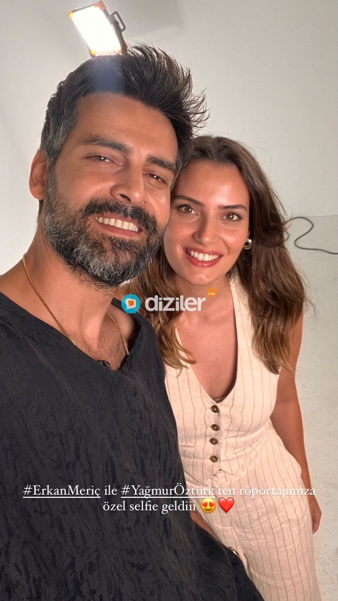 Beklenen selfiemiz geldi 💫🩵🧿

#ErkanMeriç #YağmurÖztürk