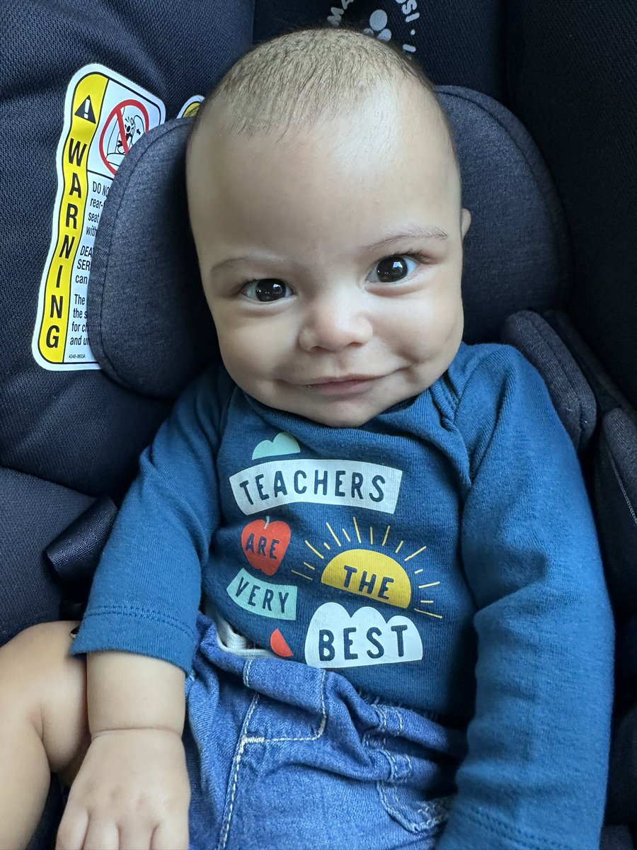 Linda L. Lopez (@principalllopez) on Twitter photo #MotivationMonday from my favorite little student 🤭🩵🍎 📝 have a great week BCPS! <a href="/browardk12teach/">BrowardSchoolsJobs</a> #MotivationMonday from my favorite little student 🤭🩵🍎 📝 have a great week BCPS! <a href="/browardk12teach/">BrowardSchoolsJobs</a>