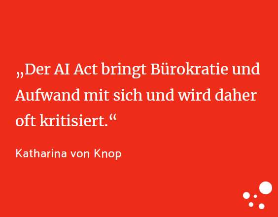 „Ein positiverer Ansatz wäre wünschenswert gewesen.“ Katharina von Knop zur Kritik am europäischen #KI Gesetz und warum der Fokus auf „Impact“ statt Risiko besser wäre 👉 wissenschaftskommunikation.de/ki-starke-labe… #EUAIAct <a href="/VDE_Group/">VDE</a> #AITrustLabel