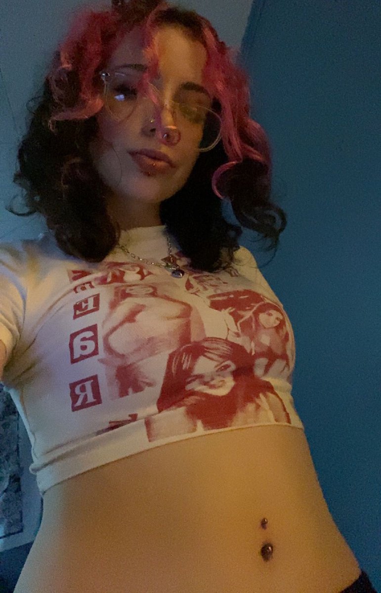 skydagoddess's tweet photo. the only look you’ll get from me is looking down on you 

findom femdom paypig cashcow humanatm humanwallet https://t.co/WIRuzIXqHo