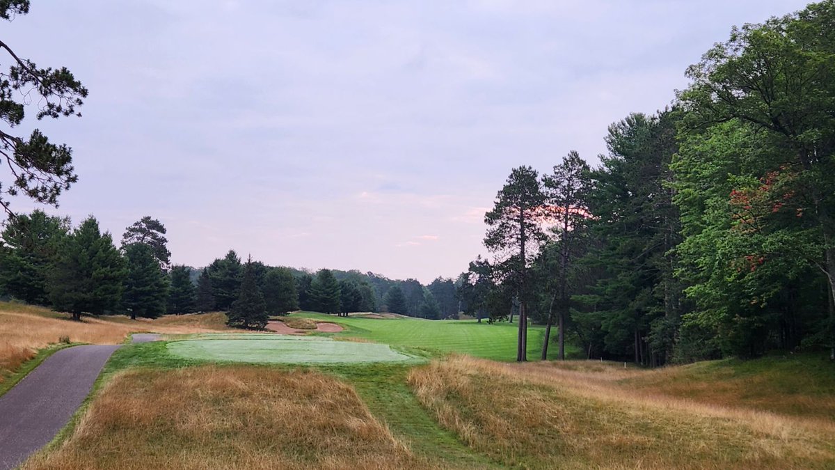 WisconsinPGA's tweet photo. The 104th @TheSuterWardMS Wisconsin State Open supported by @SentryInsurance and @TaylorMadeGolf is underway from @MinocquaCC. 

Best of luck to all the competitors. Looking forward to a great 3⃣ days in the Northwoods.

Follow along here - https://t.co/3IRBgnKrIH https://t.co/5BIUiQRgdy