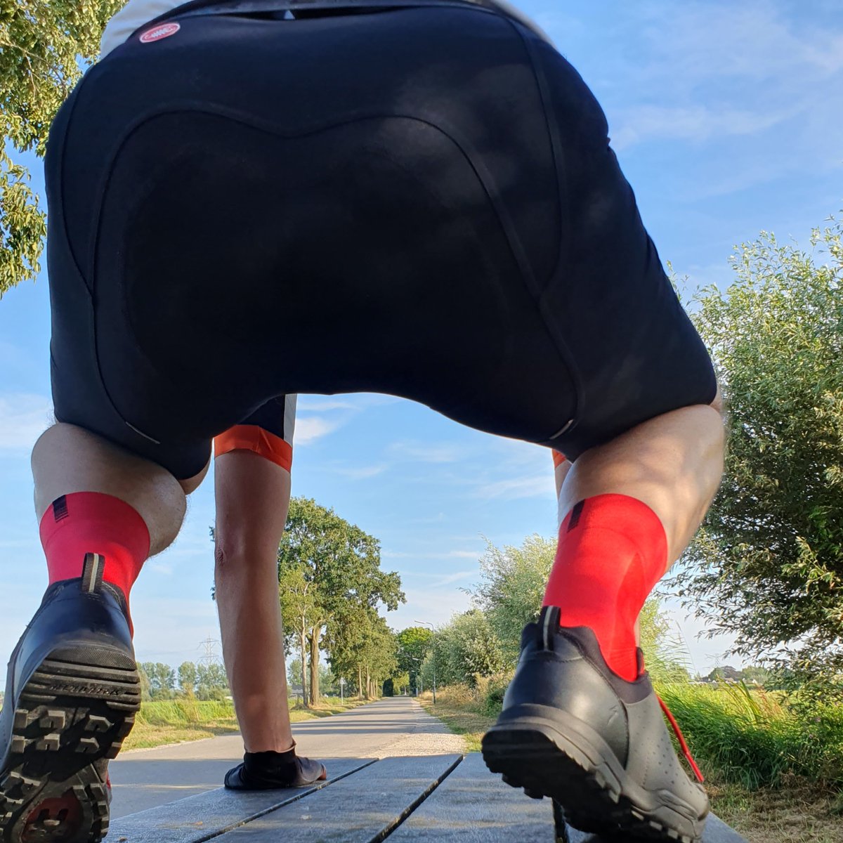 Onetidalwave's tweet photo. Not sure what I was doing here. Maybe imagining that I'd met a hot biker on the road https://t.co/NAgsaSEfd3