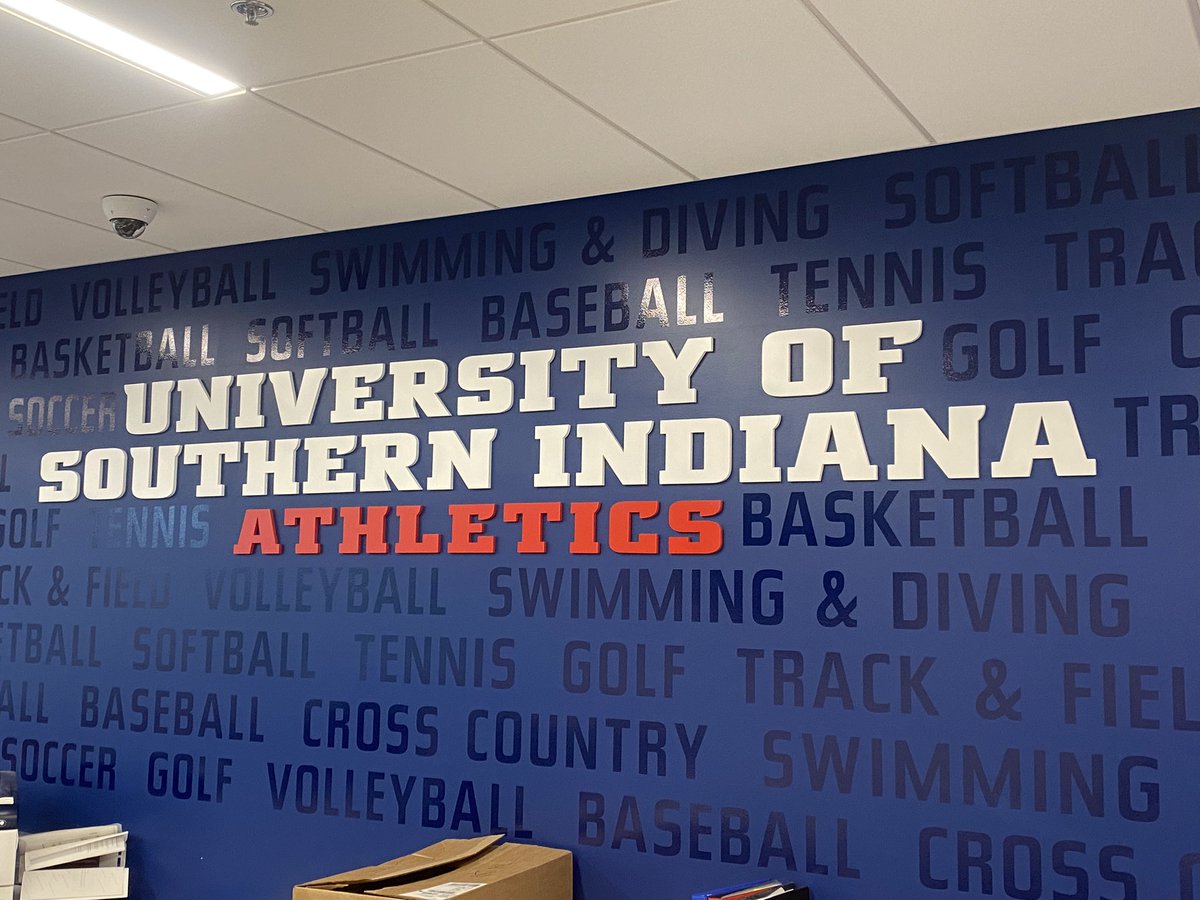 CoachAndyUSI's tweet photo. Happy first day of year three! #usiscreamingeagles https://t.co/pTKHI0zQVp