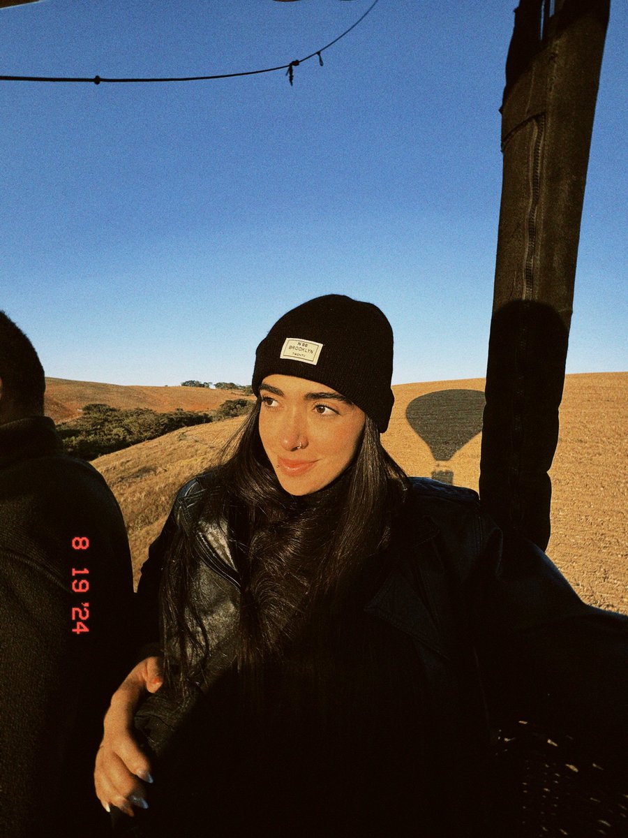 Giovanna Lima 🌞 tweet media