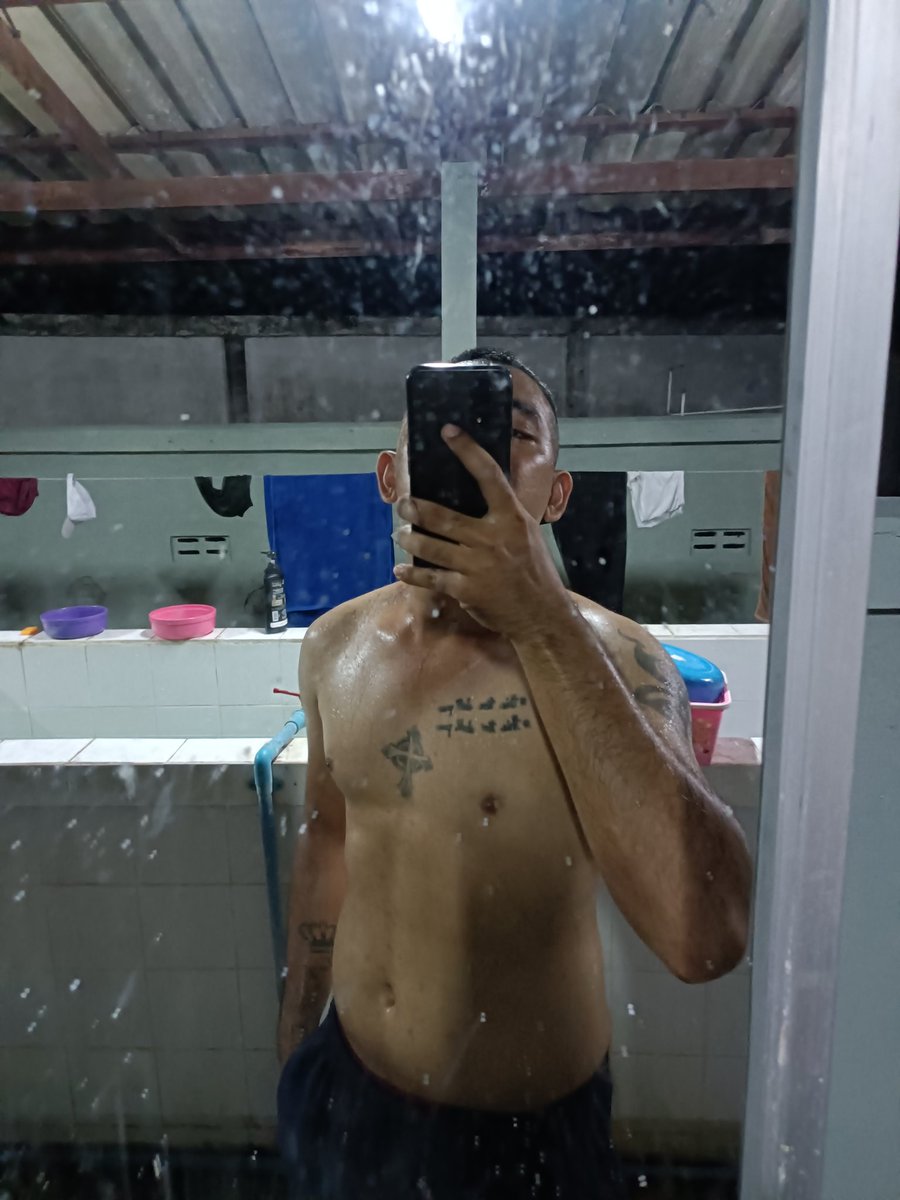 เบื่อแล้วตีป้อม ขอขึ้นค่อมได้ป่าว!! 😘#นครปฐม