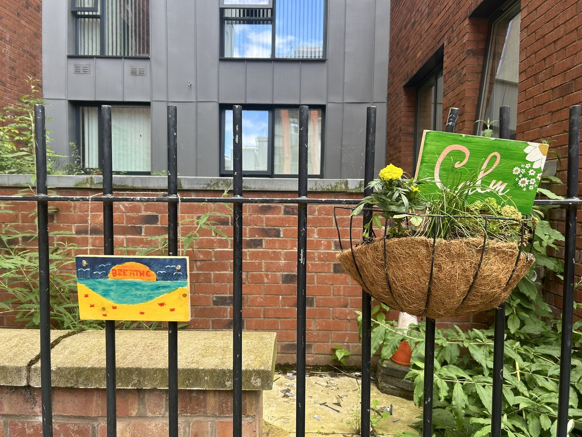 Moodswings tweet media