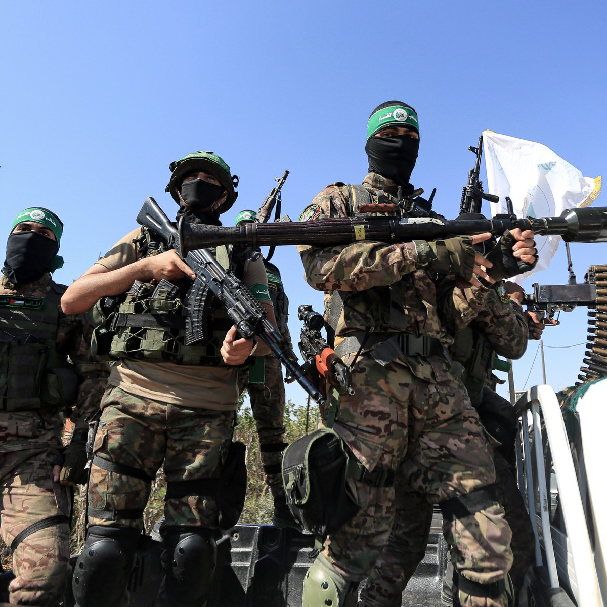 TheSaviour's tweet photo. 🚨#BREAKING: Hamas has said that it has CLEAR EVIDENCE that the United Kingdom is COMPLICIT in the GENOCIDE in Gaza, stating that British intelligence operations have DIRECTLY contributed to the deaths of THOUSANDS of women and children… https://t.co/LqLNvfMKRU