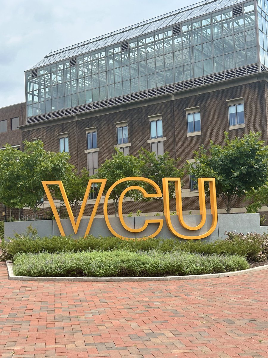 FranklinOnAir's tweet image. BLESSED to join @VCU part-time as an Adjunct Instructor for the Fall 2024 Semester! 

I’ll teach MASC 460, a news reporting class, in the morning, twice a week. 
 
I’m so grateful for this amazing opportunity! 
🤎🙏🏾 

#vcu