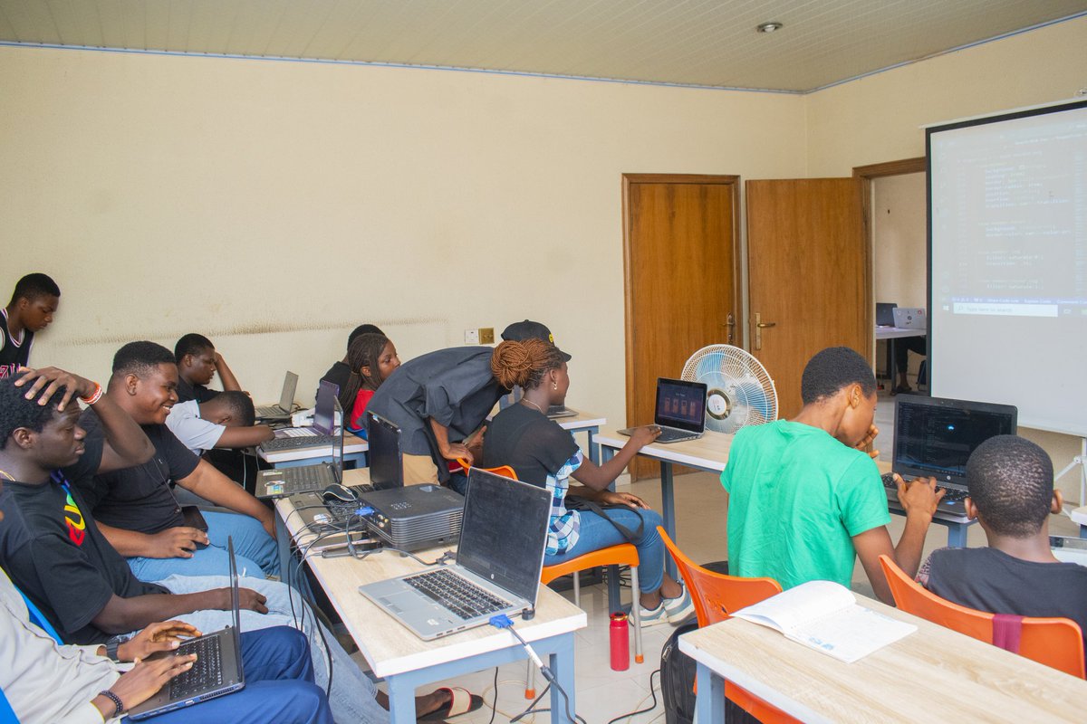 Midtown Tech Hub tweet media