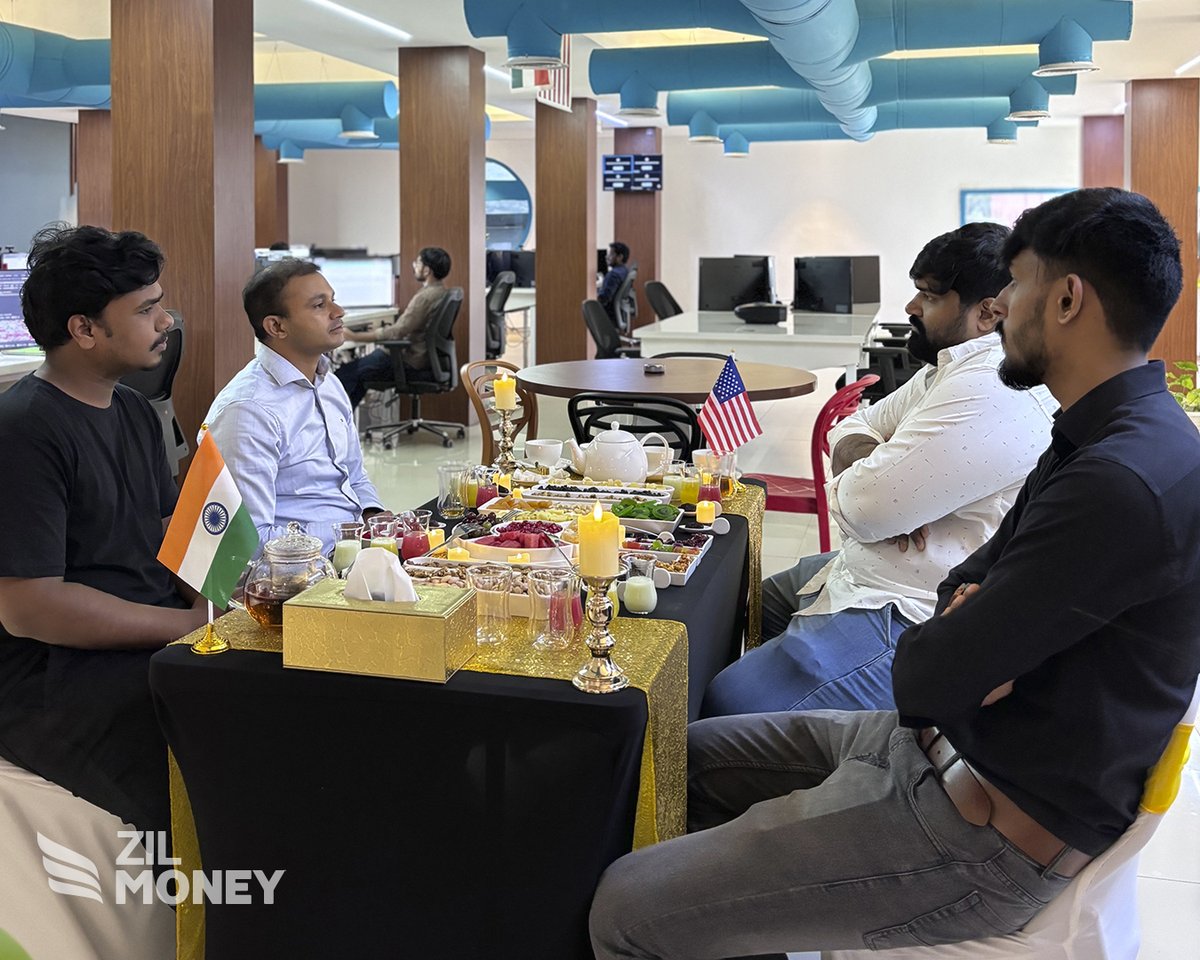 zilmoney_opns's tweet photo. Zil Money welcomed Instagram food influencer, Basim's Plate, for a casual office visit, interaction with leadership and engaging conversation with team members!🎉

https://t.co/taYeHlzOTQ

#Proudzillian #ZilMoney #ZilMoneyExperience #BasimsPlate #OfficeVisit #FoodInfluencer https://t.co/UIBrtHjiXc