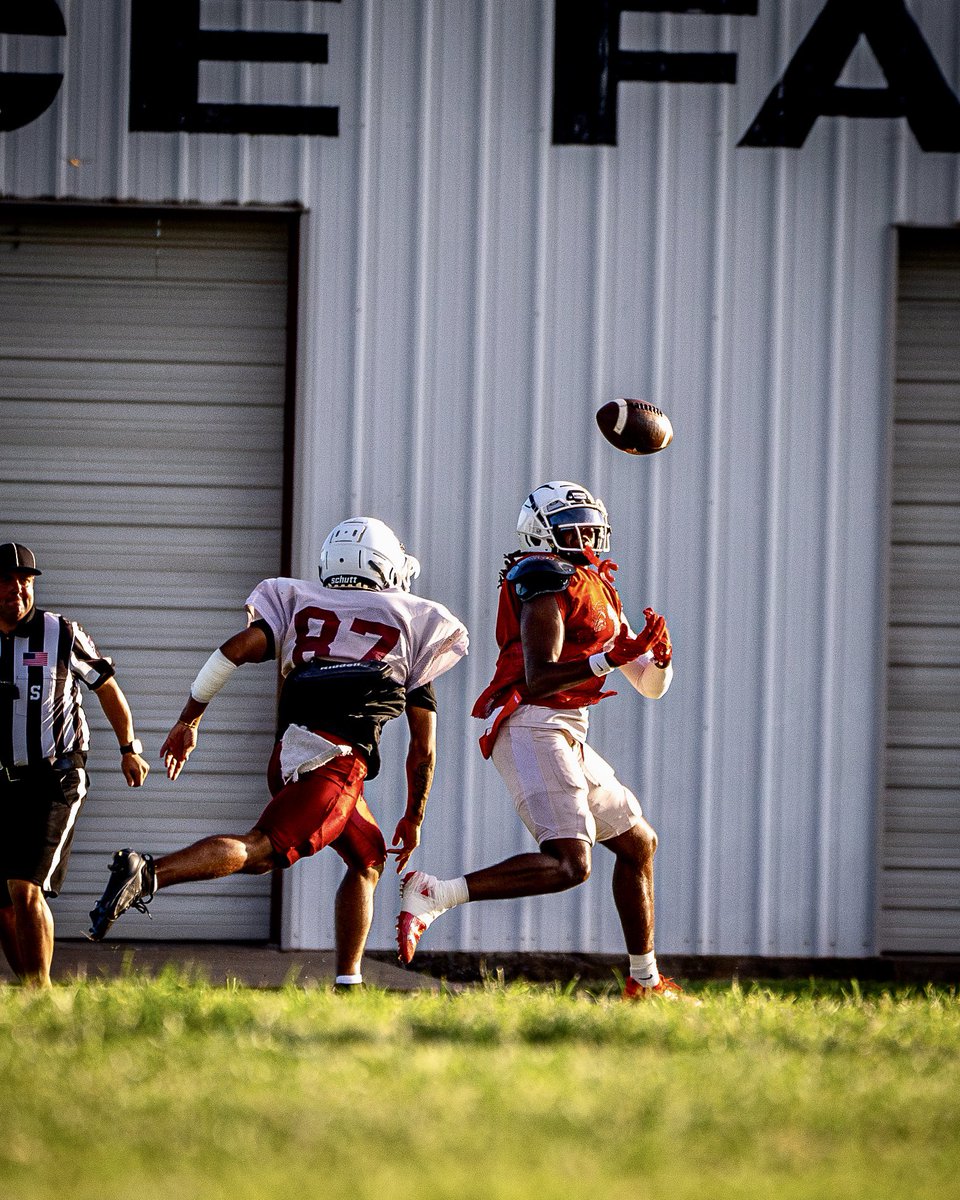Iron sharpens Iron ⚔️ <a href="/SNUFootball/">SNU Football</a> 

#boltsup⚡️
