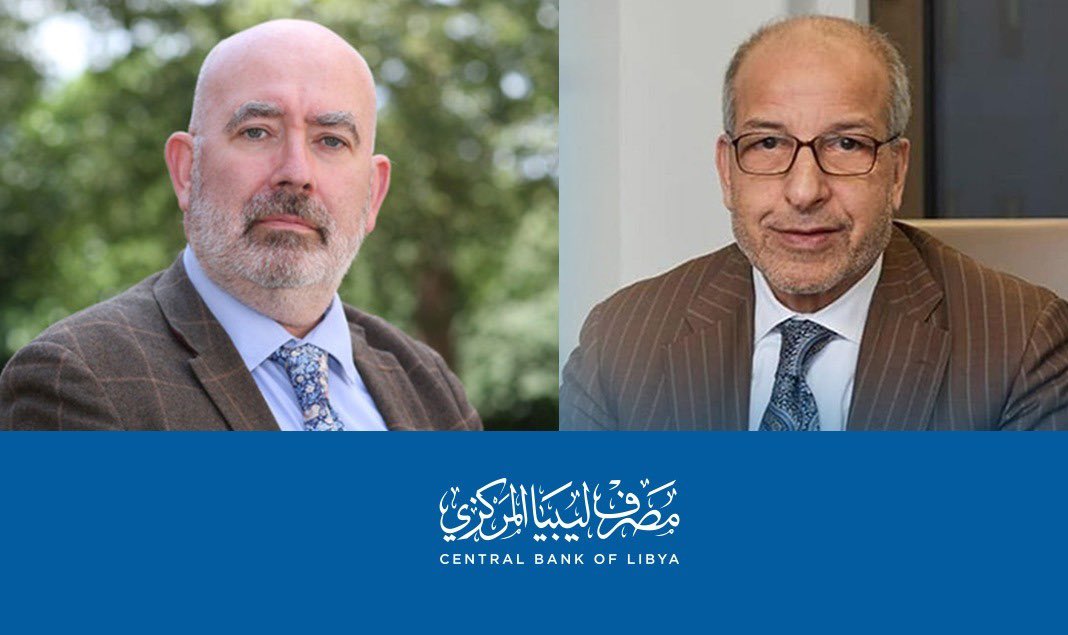 التهديدات المتزايدة التي طالت أمن وسلامة المصرف المركزي وموظفيه وأنظمته، وضرورة الحفاظ على استقرار المصرف المركزي وإستقلاليته، واستمرارهِ في القيام بدوره الهام في المحافظة على الاستدامة المالية للدولة أهم ما تم مناقشته خلال مكالمة هاتفية اجراها السيد الصديق عمر الكبير محافظ مصرف