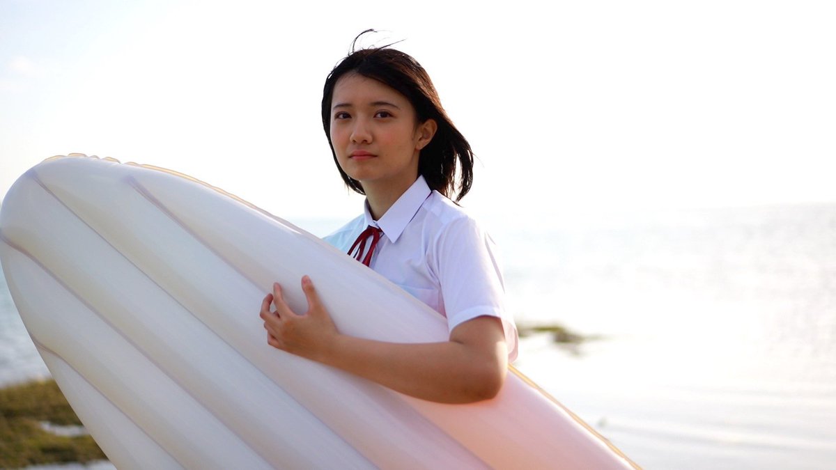 石井優希1st写真集『ゆうきのみなもと』発売まで残り11日！ 発売記念