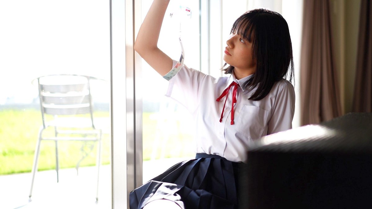 石井優希1st写真集『ゆうきのみなもと』発売まで残り11日！ 発売記念