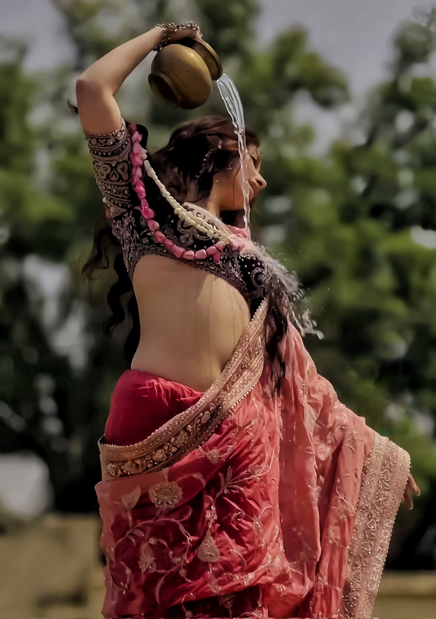 GVWQiZgWcAA9j5a?format=jpg&name=large