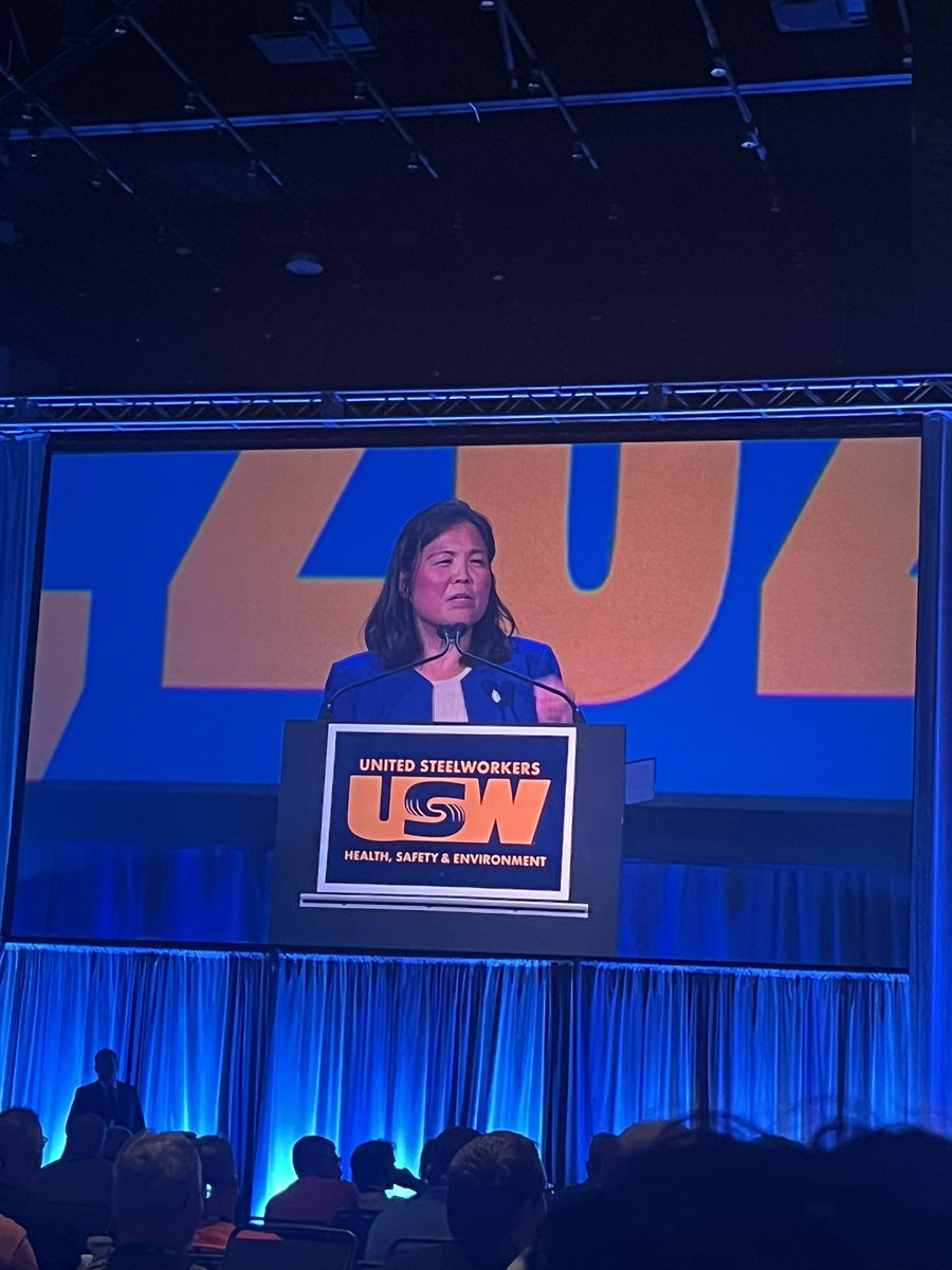 USWLocal105's tweet photo. U.S. Secretary of Labor Julie Su speaking about safe workplaces and issues that are detrimental to @steelworkers Thank you for your work helping all of us in the labor movement. #HSE2024 #EVERYBODYSUNION https://t.co/SSePOmAO9a