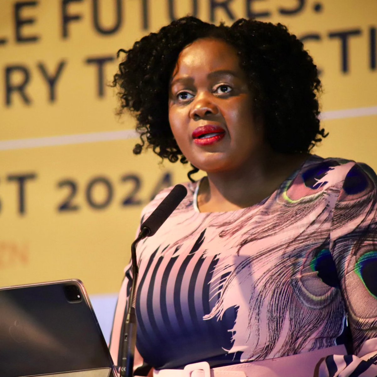 REMARKS BY THE MINISTER OF HUMAN SETTLEMENTS, MMAMOLOKO KUBAYI AT THE PLANNING AFRICA CONFERENCE 2024 IN DURBAN, SOUTH AFRICA, UNDER THE THEME “SUSTAINABLE FUTURES: FROM THEORY TO PRACTICE” - 19 AUGUST 2024.

bit.ly/4dLSC4C

#HousingTheNation