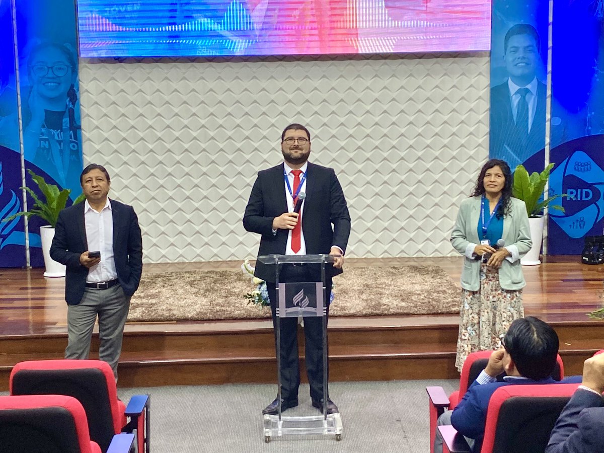 AdventistasUPN's tweet photo. Iniciamos el Concilio de Administradores y Departamentales de la Unión Peruana del Norte🇵🇪 que se desarrollará del 19 al 21 de agosto con el objetivo de planificar acciones estratégicas para fortalecer la #MisiónGlocal con la visión de reavivar, involucrar y discipular. #CADEUPN https://t.co/LecgdQUMOn