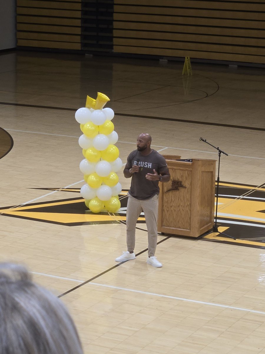 Amy S. Harker (@amysharker) on Twitter photo Remember this.. Teachers: "You are the most important influence on a child's life... start fighting for the kids!" Professional football player Roy Hall... former <a href="/selschools/">SEL Schools</a> Brush High School student...What a great opening! Remember this.. Teachers: "You are the most important influence on a child's life... start fighting for the kids!" Professional football player Roy Hall... former <a href="/selschools/">SEL Schools</a> Brush High School student...What a great opening!