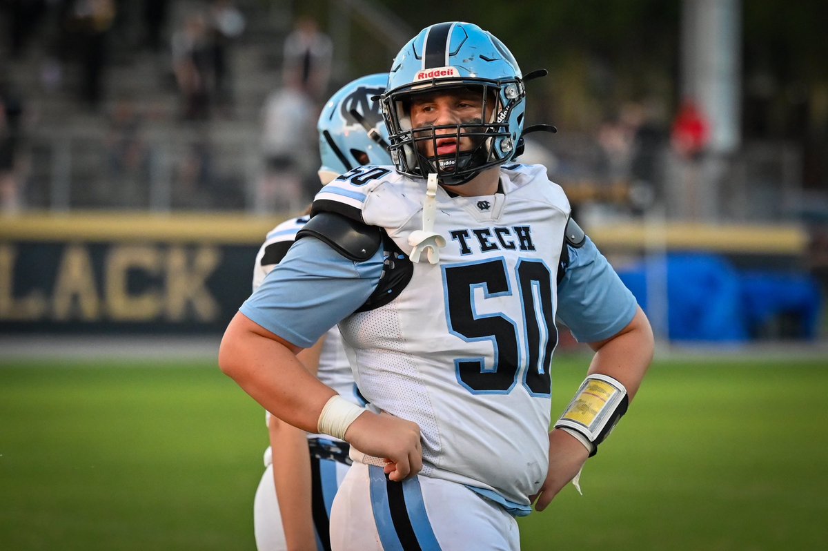 TylerDesoNCT's tweet image. Great game to start off my Junior Year against Citrus High School 68-0!  WTG NCT!  #techway #ncttechway #nctfootball  #longsnapper @NCTAthletics @CoachKaz352 @NatureCoastFB