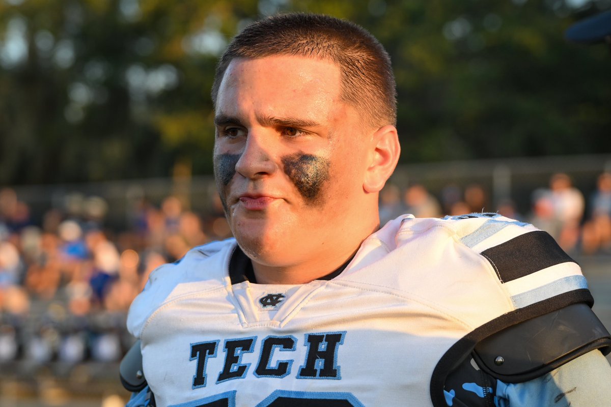 TylerDesoNCT's tweet image. Great game to start off my Junior Year against Citrus High School 68-0!  WTG NCT!  #techway #ncttechway #nctfootball  #longsnapper @NCTAthletics @CoachKaz352 @NatureCoastFB