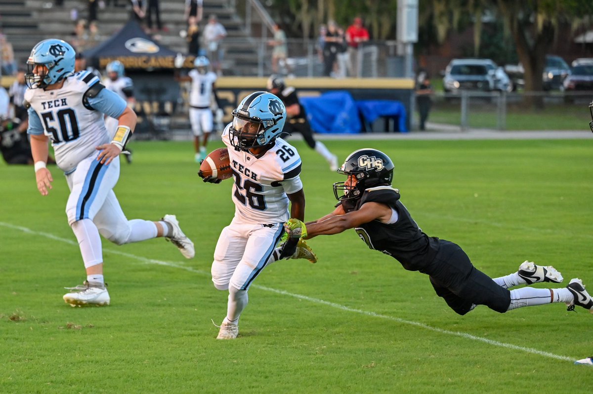 TylerDesoNCT's tweet image. Great game to start off my Junior Year against Citrus High School 68-0!  WTG NCT!  #techway #ncttechway #nctfootball  #longsnapper @NCTAthletics @CoachKaz352 @NatureCoastFB