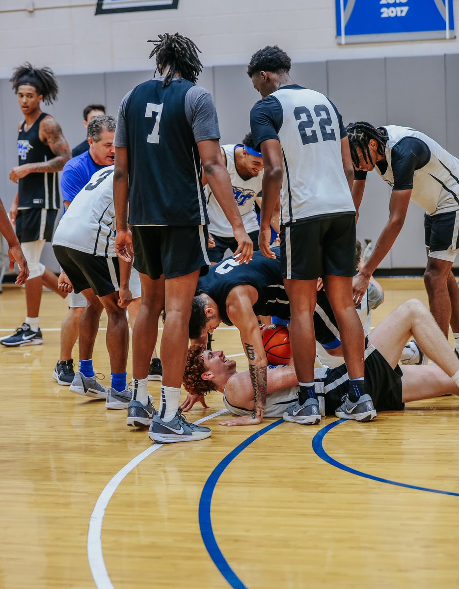 MTCoachNick's tweet image. Proud of all the hard work these guys put in this summer. Looking forward to the season 👀