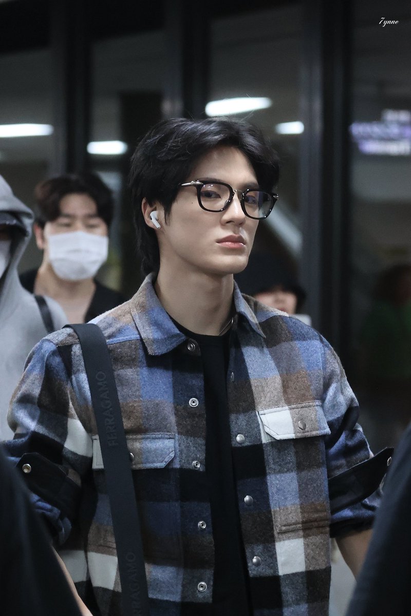 7ynne_'s tweet photo. 240819 GMP

#제노 #JENO #NCTDREAM https://t.co/92yJJ0l8bI