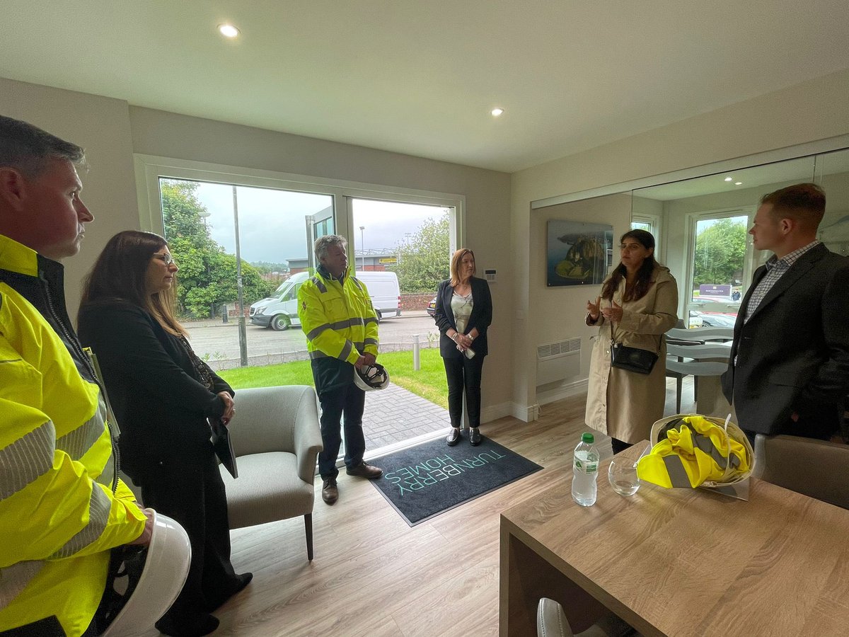 Dr Pam Gosal MBE tweet media